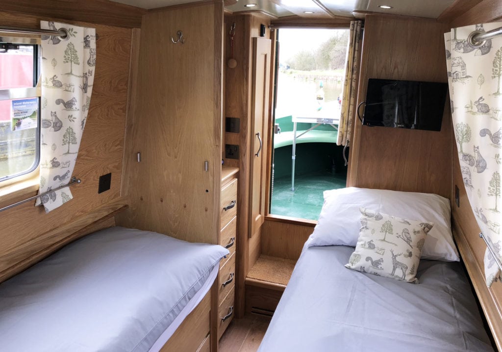 Luxury Canal Holidays K&A