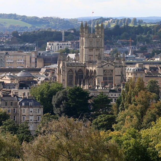 Narrowboat holidays to Bath Vist the City of Bath by Canal Boat