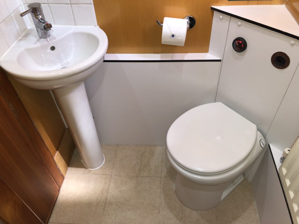 Arctic Flying 4 new bathrooms 2022