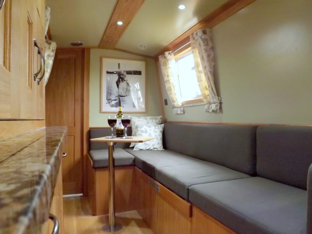 EF1 Saloon Small Table (2)