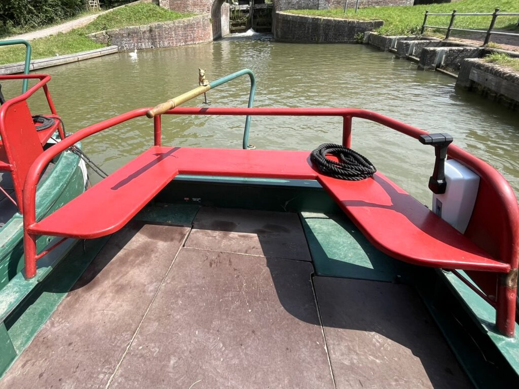 Foxglacier cruiser stern